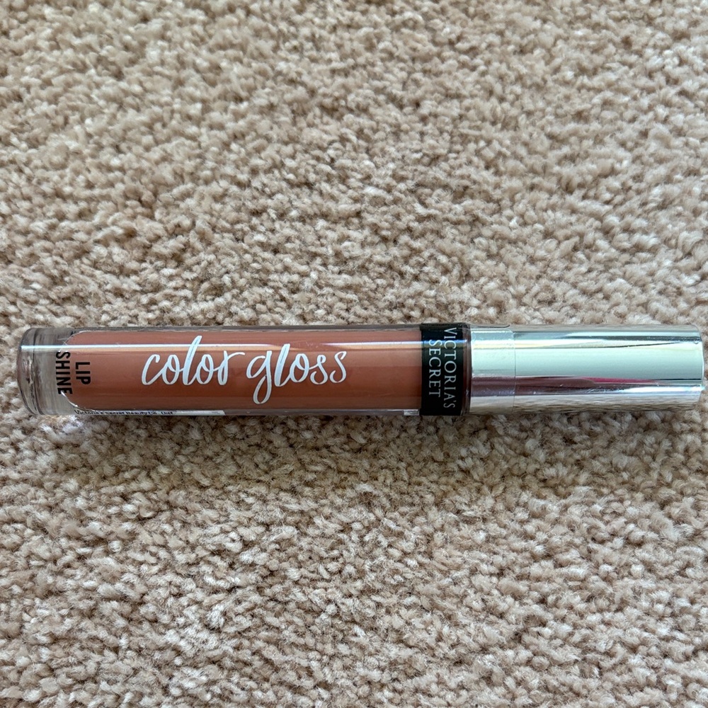 Victoria's Secret Bare Tan Brown Lip Gloss with Silver Cap